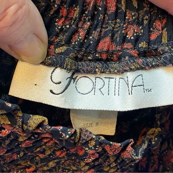 Fortina Vintage Floral Design Black Red Boho Skirt Size Medium - Picture 3 of 11